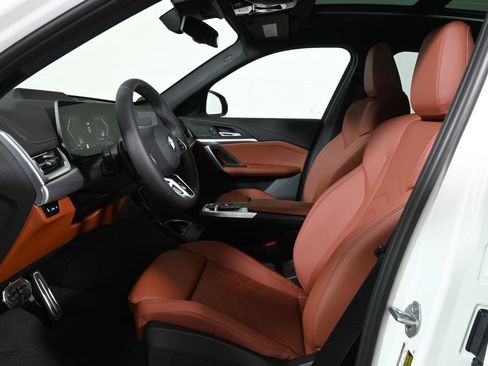 New 2026 BMW X1 xDrive28i w/ Technology Package image 3