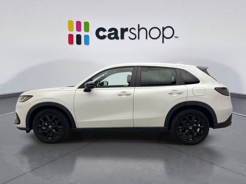 Used 2023 Honda HR-V Sport image 2