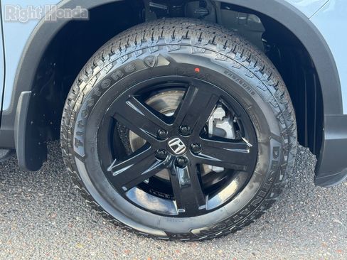 Certified 2023 Honda Ridgeline Black Edition image 11