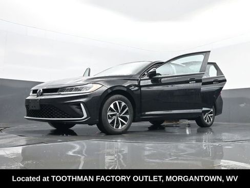 Used 2025 Volkswagen Jetta S FWD image 31