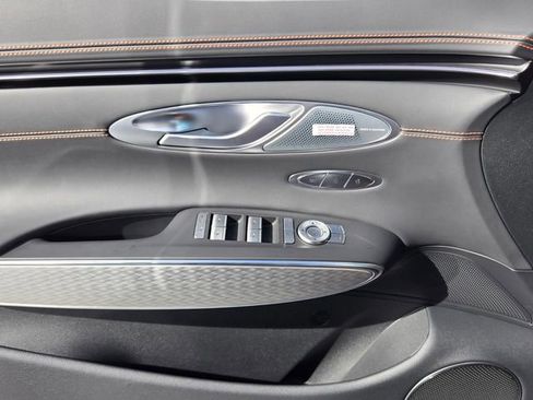 New 2026 Genesis GV70 2.5T Sport Prestige AWD/4WD image 16