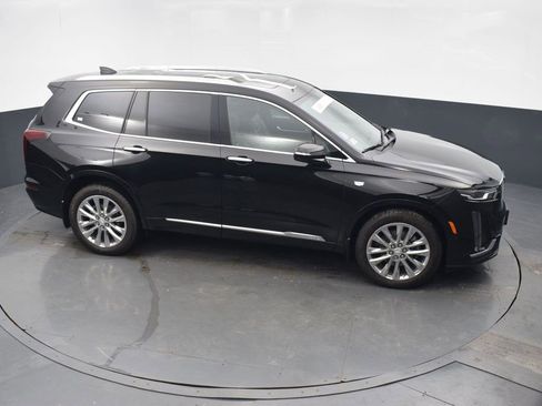 Certified 2024 Cadillac XT6 Premium Luxury w/ LPO, Floor Liner Package image 46