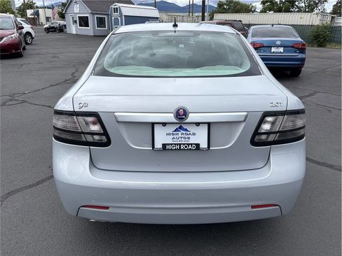 Used 2010 Saab 9-3 2.0T w/ Comfort Package FWD image 4