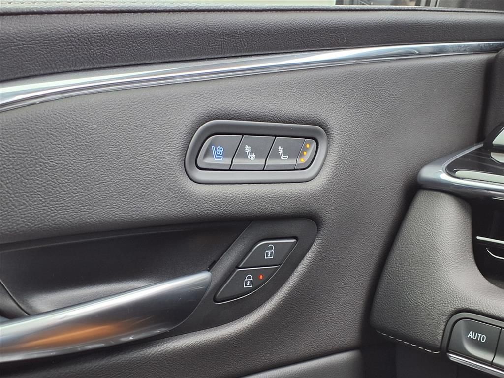 Used 2024 Cadillac Escalade Sport AWD/4WD image 33