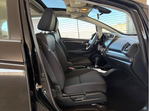 Used 2018 Honda Fit EX image 14
