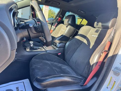 Used 2018 Dodge Charger SRT w/ Harman/Kardon Audio Group image 15