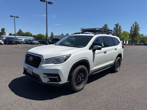 Used 2020 Subaru Ascent Touring w/ Popular Package #3 AWD/4WD image 3