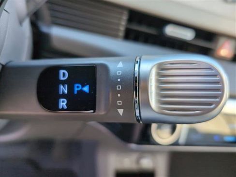 Used 2024 Hyundai Ioniq 5 Limited image 14