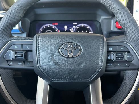 New 2026 Toyota Tacoma TRD Off-Road AWD/4WD image 24