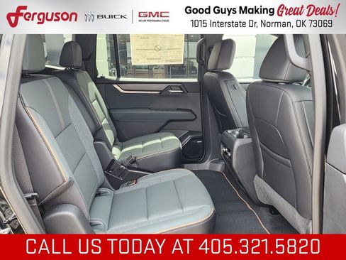New 2026 GMC Acadia AT4 w/ Luxury Package AWD/4WD image 47