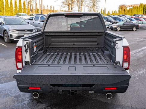 New 2026 Honda Ridgeline Black Edition image 11