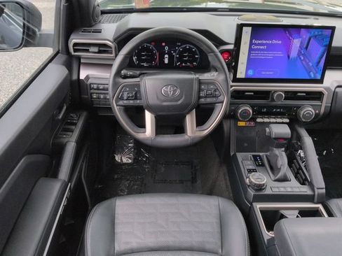 Certified 2025 Toyota 4Runner TRD Off-Road Premium AWD/4WD image 16