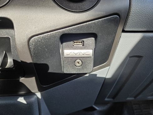 Used 2016 Ford F350 XL image 41