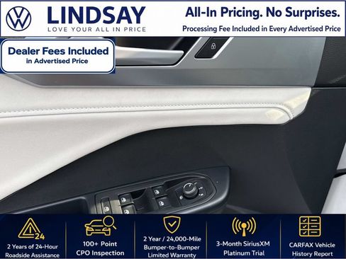 Used 2025 Volkswagen Taos SE w/ Panoramic Sunroof Package AWD/4WD image 19