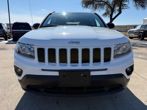Used 2015 Jeep Compass Sport w/ Power Value Group FWD image 2