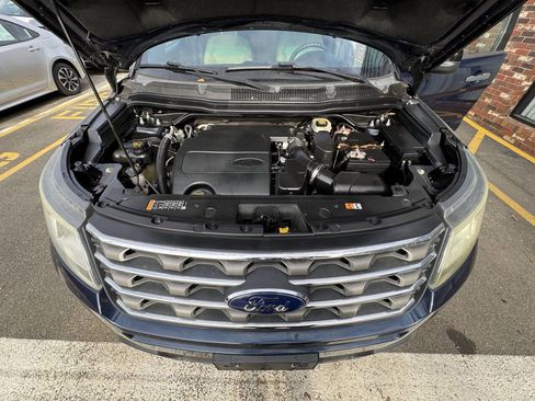 Used 2016 Ford Explorer Base AWD 4dr SUV image 19