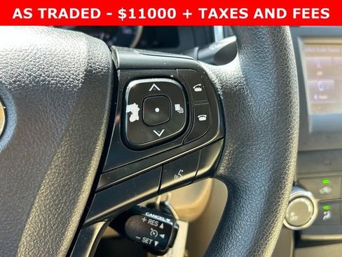 Used 2016 Toyota Camry LE image 22