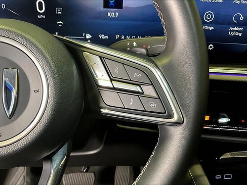 Used 2025 Buick Envision Preferred image 12