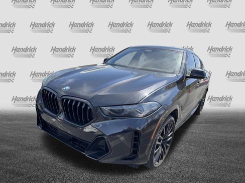 Used 2024 BMW X6 xDrive40i w/ Executive Package image 8