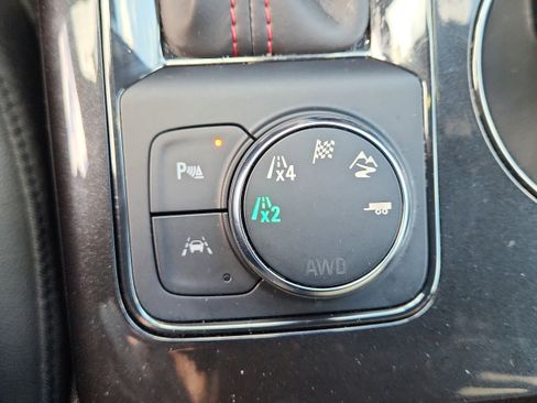 Used 2024 Chevrolet Blazer RS w/ Driver Confidence II Package image 25