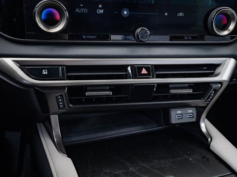 Certified 2024 Lexus RX 350 Premium image 30