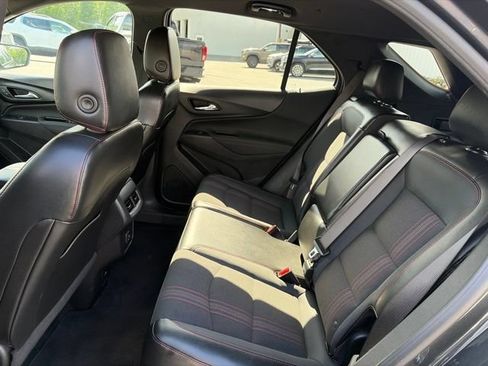 Used 2023 Chevrolet Equinox RS AWD/4WD image 29