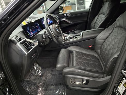 Used 2025 BMW X6 xDrive40i image 17