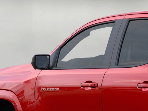 New 2026 Chevrolet Colorado Z71 w/ Technology Package AWD/4WD image 12