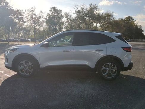 Used 2025 Ford Escape ST-Line image 7