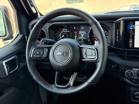 New 2026 Jeep Wrangler Unlimited Rubicon 392 w/ Quick Order Package 27X Moab AWD/4WD image 20