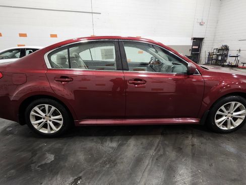 Used 2014 Subaru Legacy 2.5i Premium image 17
