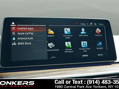 Used 2022 BMW 540i xDrive w/ Premium Package image 32