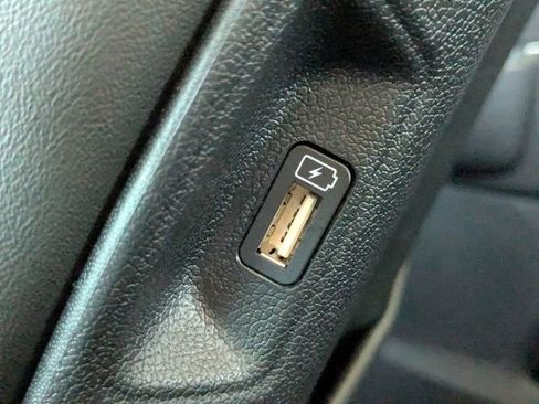 Certified 2023 Kia Sorento EX image 20