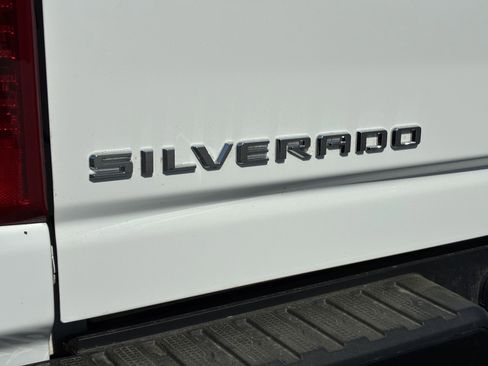 Used 2025 Chevrolet Silverado 2500 Custom AWD/4WD image 13