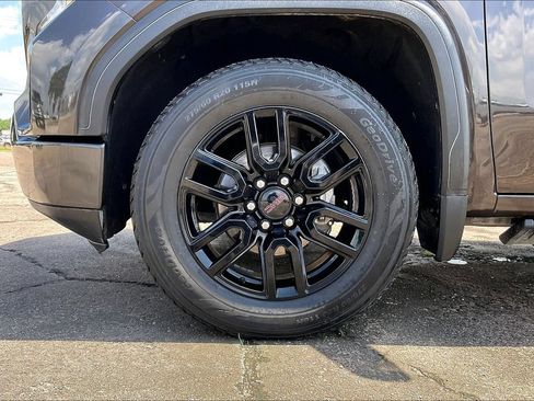 Used 2021 GMC Sierra 1500 Elevation w/ X31 Off-Road Package AWD/4WD image 35