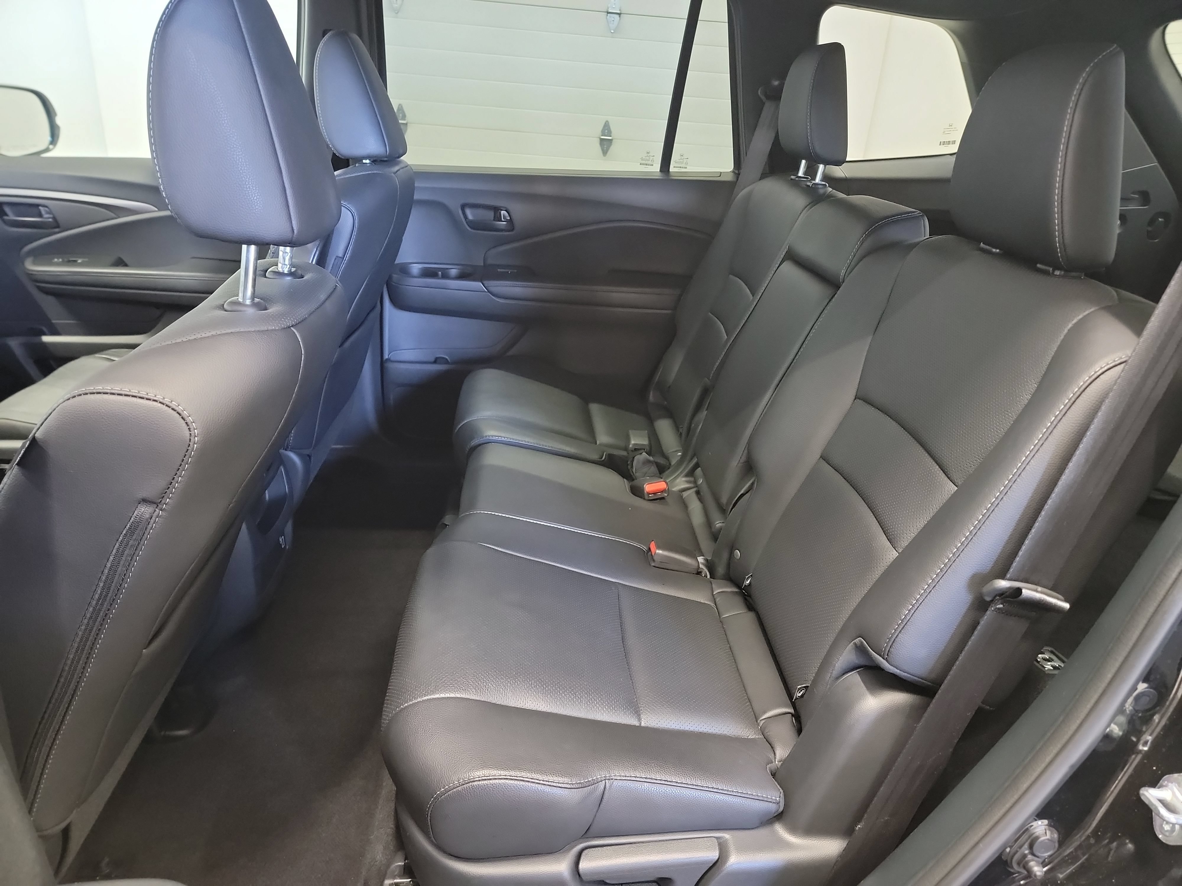 Used 2023 Honda Passport EX-L image 28