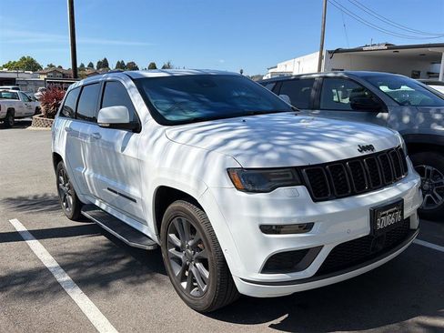 Used 2018 Jeep Grand Cherokee High Altitude image 26