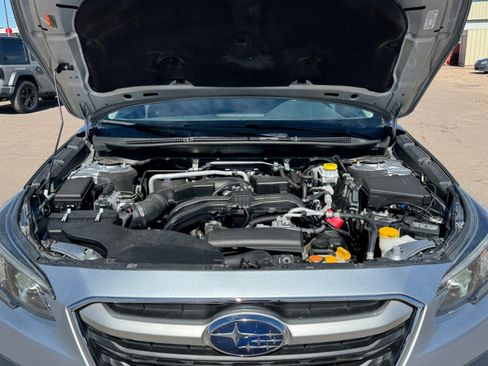 Used 2022 Subaru Outback Premium image 41