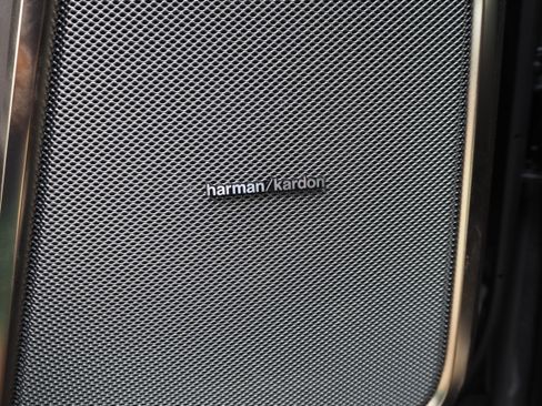 New 2025 RAM 2500 Limited image 30