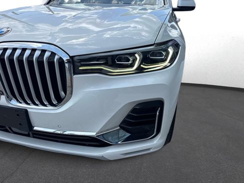 Used 2022 BMW X7 xDrive40i AWD/4WD image 9