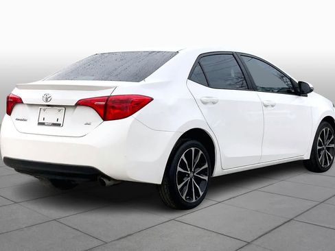 Used 2018 Toyota Corolla SE FWD image 13