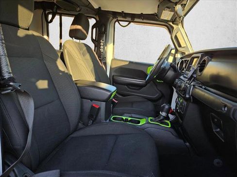 Used 2020 Jeep Gladiator Sport w/ Quick Order Package 24S image 19