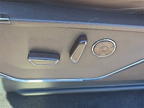 Used 2024 Ford F150 King Ranch w/ FX4 Off-Road Package image 27