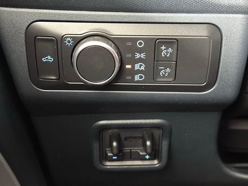 Used 2022 Ford Maverick Lariat w/ Lariat Luxury Package image 37