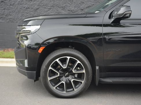 Used 2021 Chevrolet Tahoe RST w/ Luxury Package RWD image 38