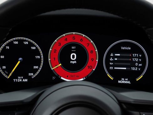 Used 2025 Porsche 911 GT3 image 31