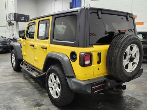 Used 2020 Jeep Wrangler Unlimited Sport S image 15
