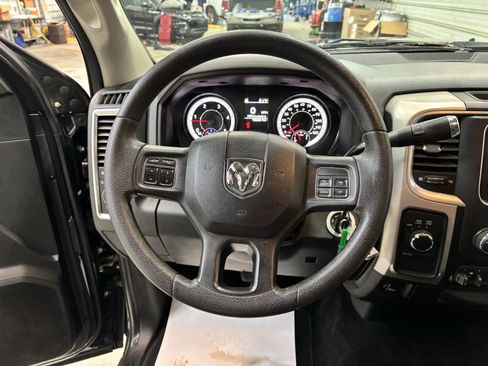 Used 2017 RAM 2500 SLT image 13