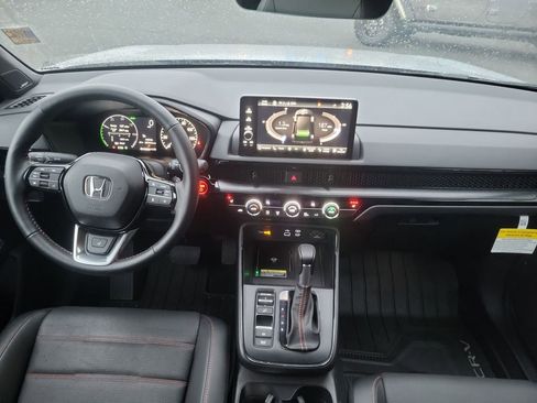 Used 2025 Honda CR-V Sport Touring image 13