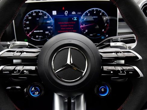 Used 2025 Mercedes-Benz C 43 AMG 4MATIC Sedan image 23